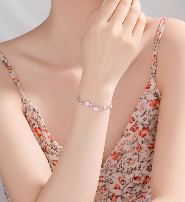 Silver Cat Claw Bracelet
